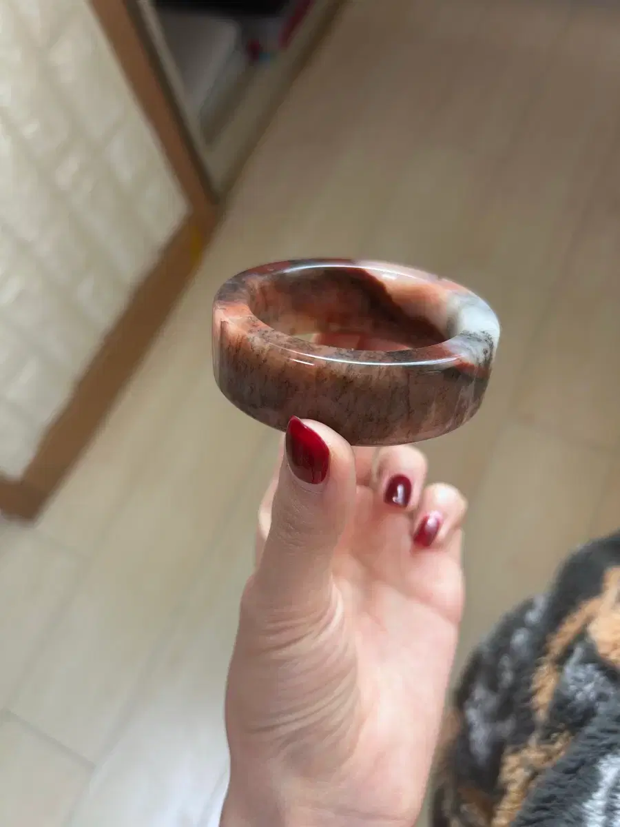 thumbnail-4